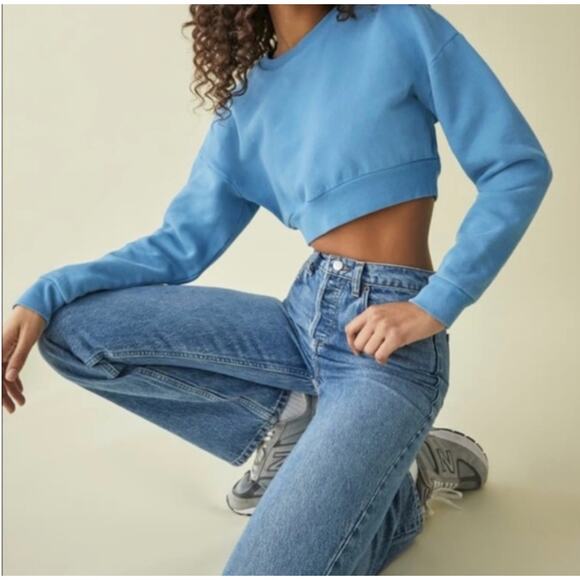Reformation Sweatshirt Small Hunter Cropped Blue Fleece Crewneck Pullover Casual - Picture 3 of 15